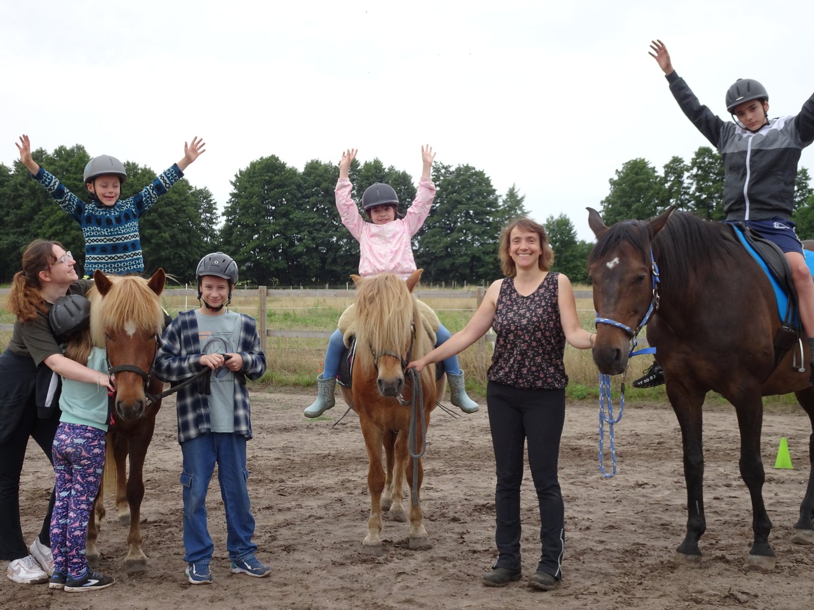 Kinder mit Pferd bei Erlebnis Pferd e.V.